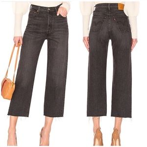 Levi’s ribcage washes black size 26